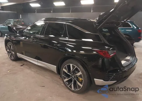 2024 Acura Zdx Type S/Type S Perf. Wheel Tire z USA, uszkodzony, nr VIN 4W5XHPRL5RZ513611